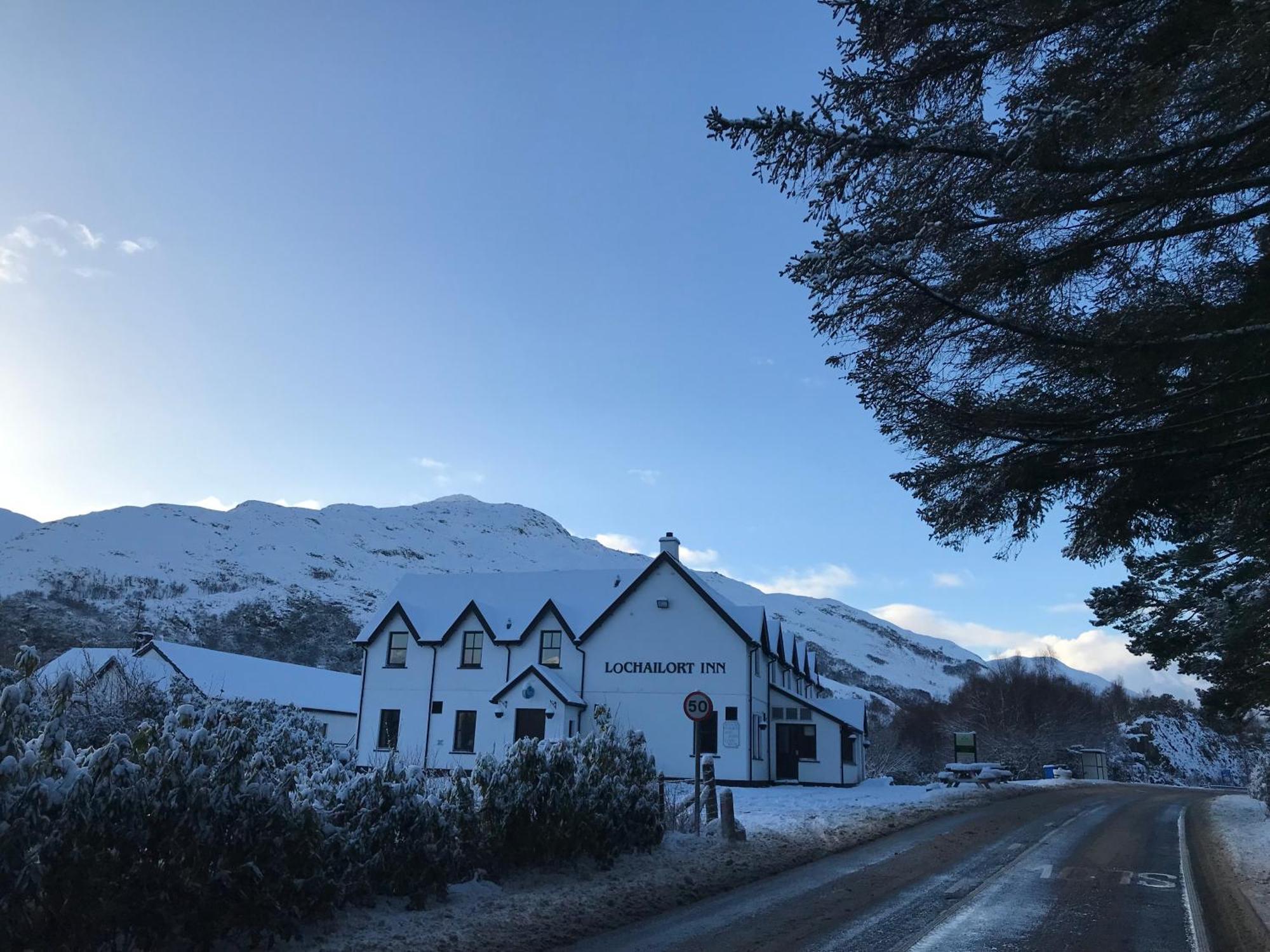 Lochailort Inn Extérieur photo